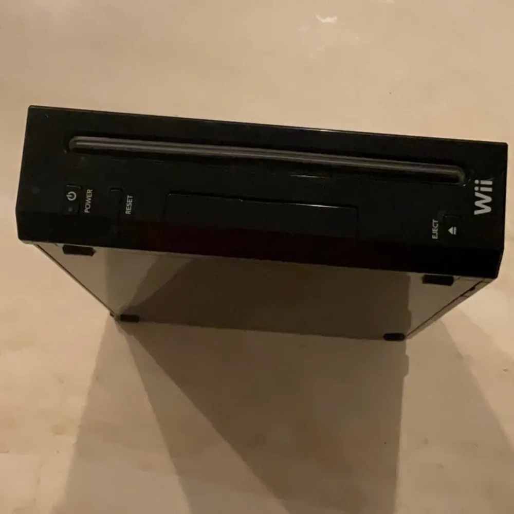 Nintendo Wii Console For Parts Or Repair Not Working Model RVL-001 Broken Black